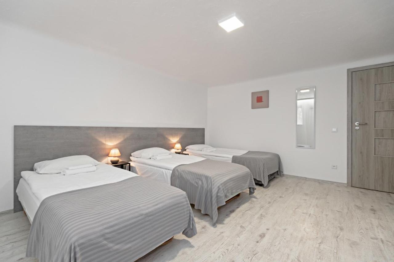 Happyinn Rooms Kaunas Exteriör bild
